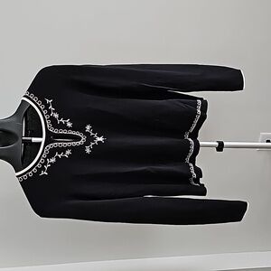 Decorative sweater - large